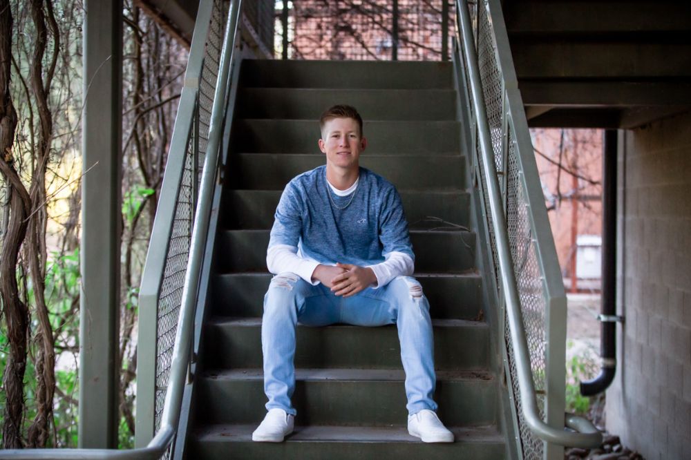 Not Just Another Year of High School ! Do Not Skip Senior Portraits!