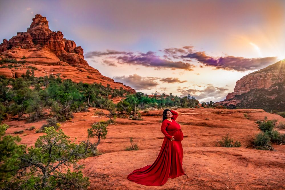 Hey Mama! Check out the 5 NEW trends in maternity photoshoots!